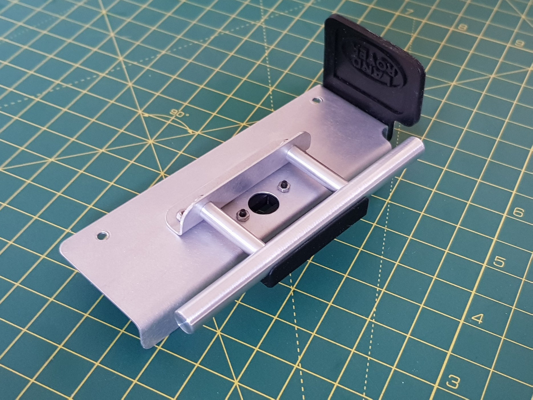 Tamiya Defender 90 CC-01 side step kit 3. - Mirage RC