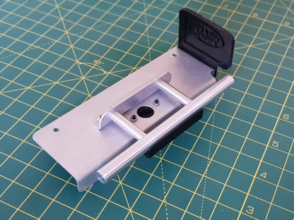 Tamiya Defender 90 CC-01 side step kit 3.